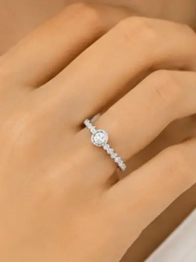 Solitaire Eternity Worn